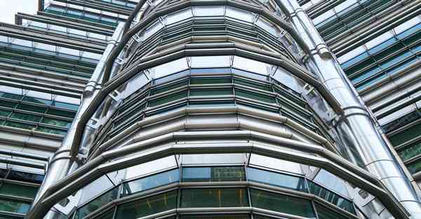 家庭智能机器人开灯，家庭智能机器人开灯不亮