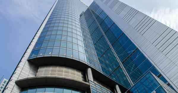 家庭智能机器人开灯，家庭智能机器人开灯不亮