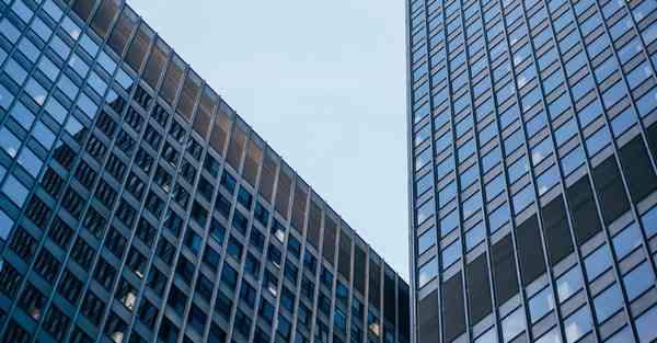 家庭智能机器人开灯，家庭智能机器人开灯不亮