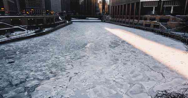 机器人智能巡线 机器人巡线的原理