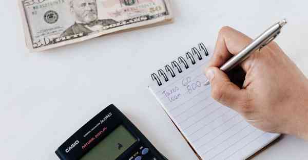 人工智能交易赚钱（人工智能交易赚钱多吗）