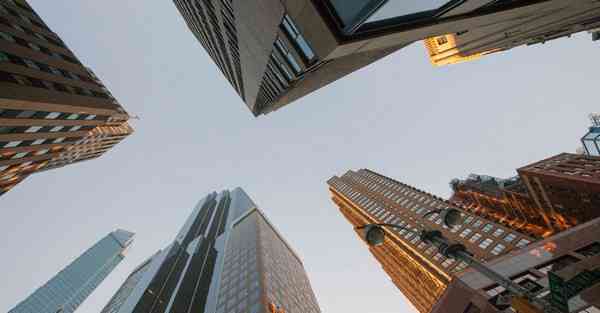 家庭智能机器人开灯，家庭智能机器人开灯不亮