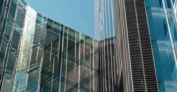 家庭智能机器人开灯，家庭智能机器人开灯不亮