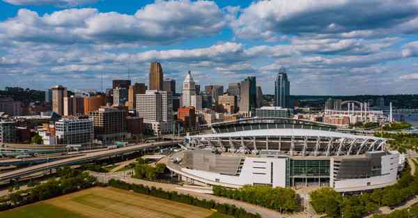 家庭智能机器人开灯，家庭智能机器人开灯不亮