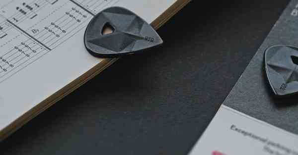 男生抖音AI绘画特效（抖音AI绘画的背景音乐叫什么）