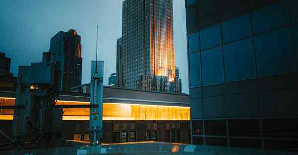 人形智能机器人按摩，机器人按摩减肥有效果吗