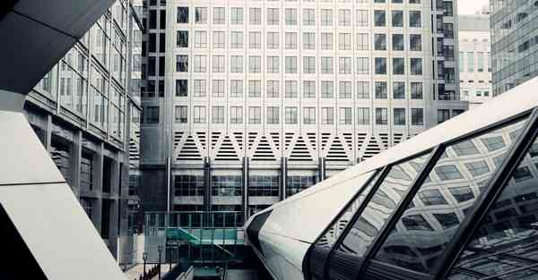 家庭智能机器人开灯，家庭智能机器人开灯不亮