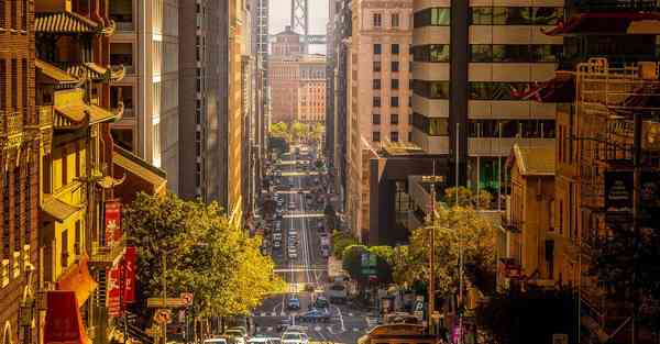 联通智能陪伴机器人：引领人工智能新潮流