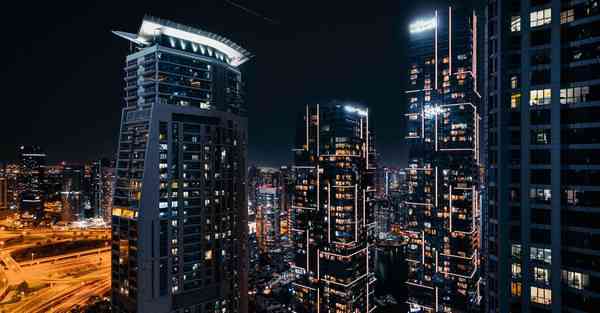 人形智能机器人按摩，机器人按摩减肥有效果吗