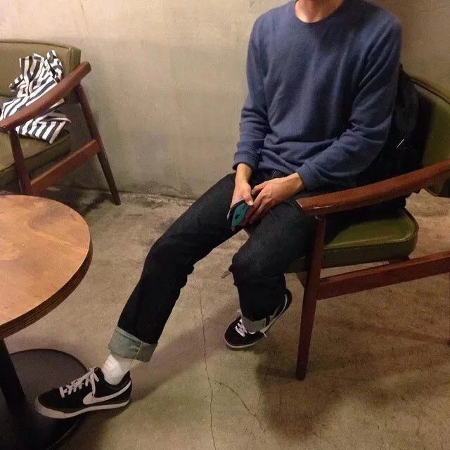 叶信骅航
